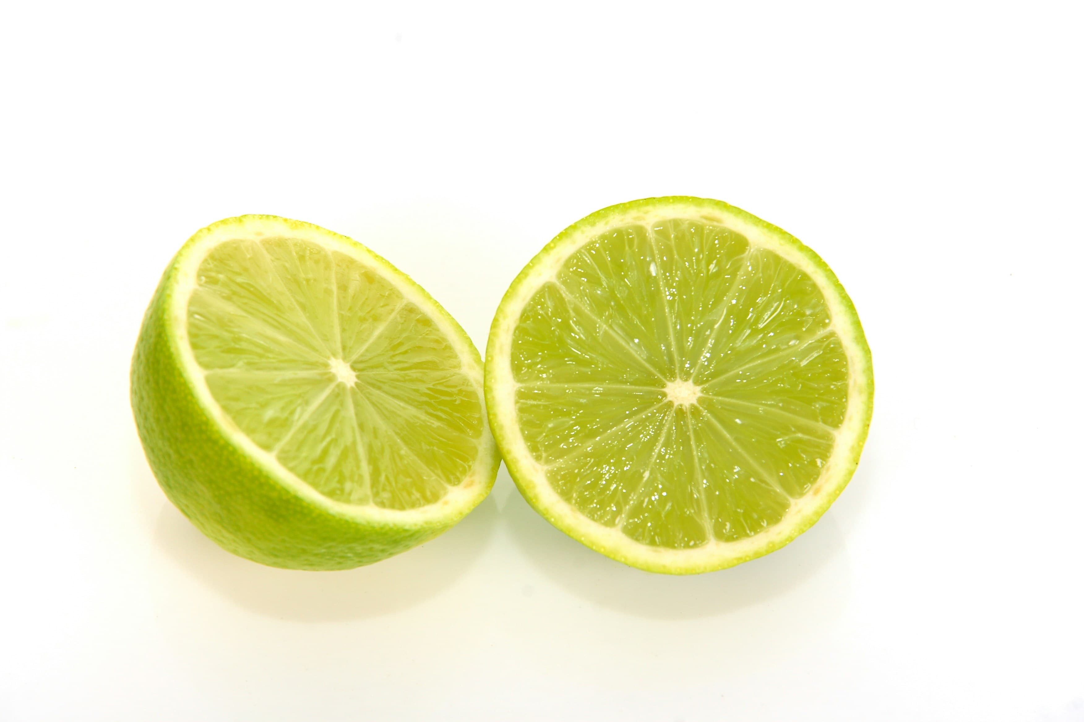 Can Dogs Eat Limes?